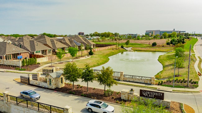 Building Photo - 8209 Abellia Ct