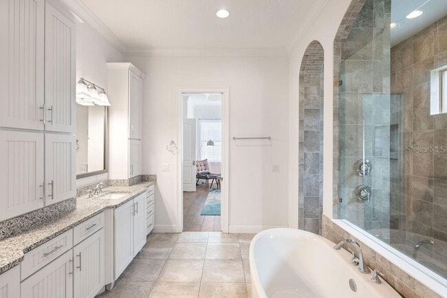 Building Photo - 706 Canopy Estate Dr