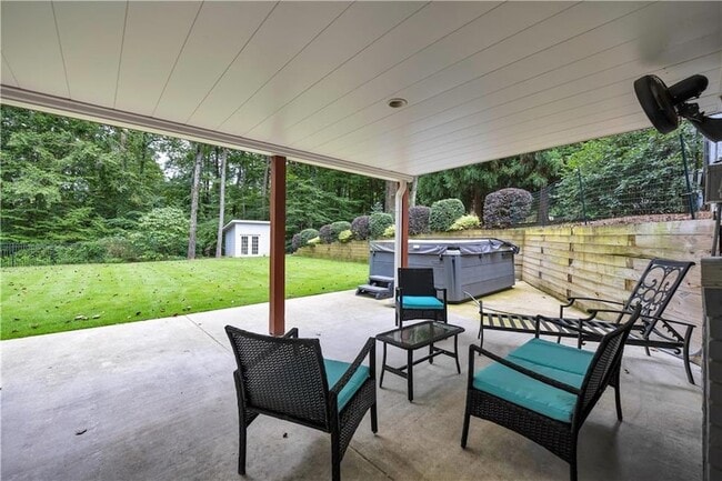 Building Photo - 225 Jayne Ellen Way