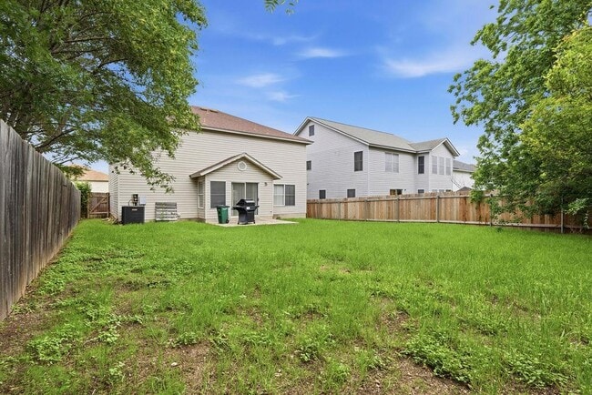 Building Photo - 1109 Bradbury Ln