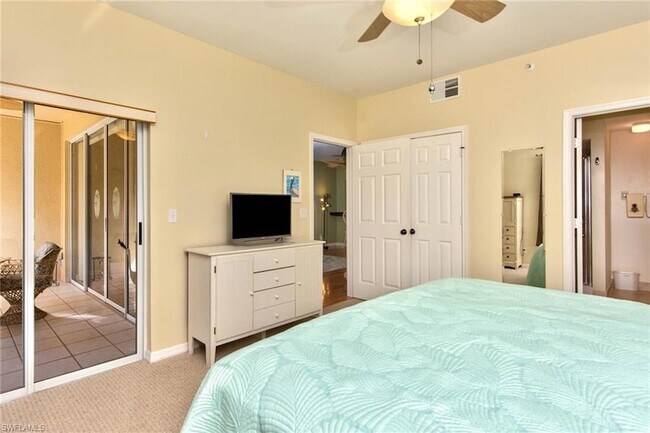 Building Photo - 4200 Sawgrass Point Dr