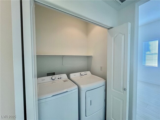 Building Photo - 10748 Tuscan Ct