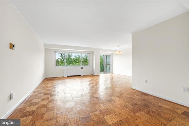 Building Photo - 4201 Cathedral Ave NW