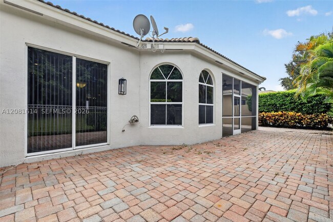 Building Photo - 5659 Via De La Plata Cir