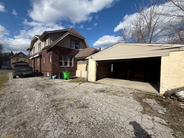 Building Photo - 991 Wooster Rd N