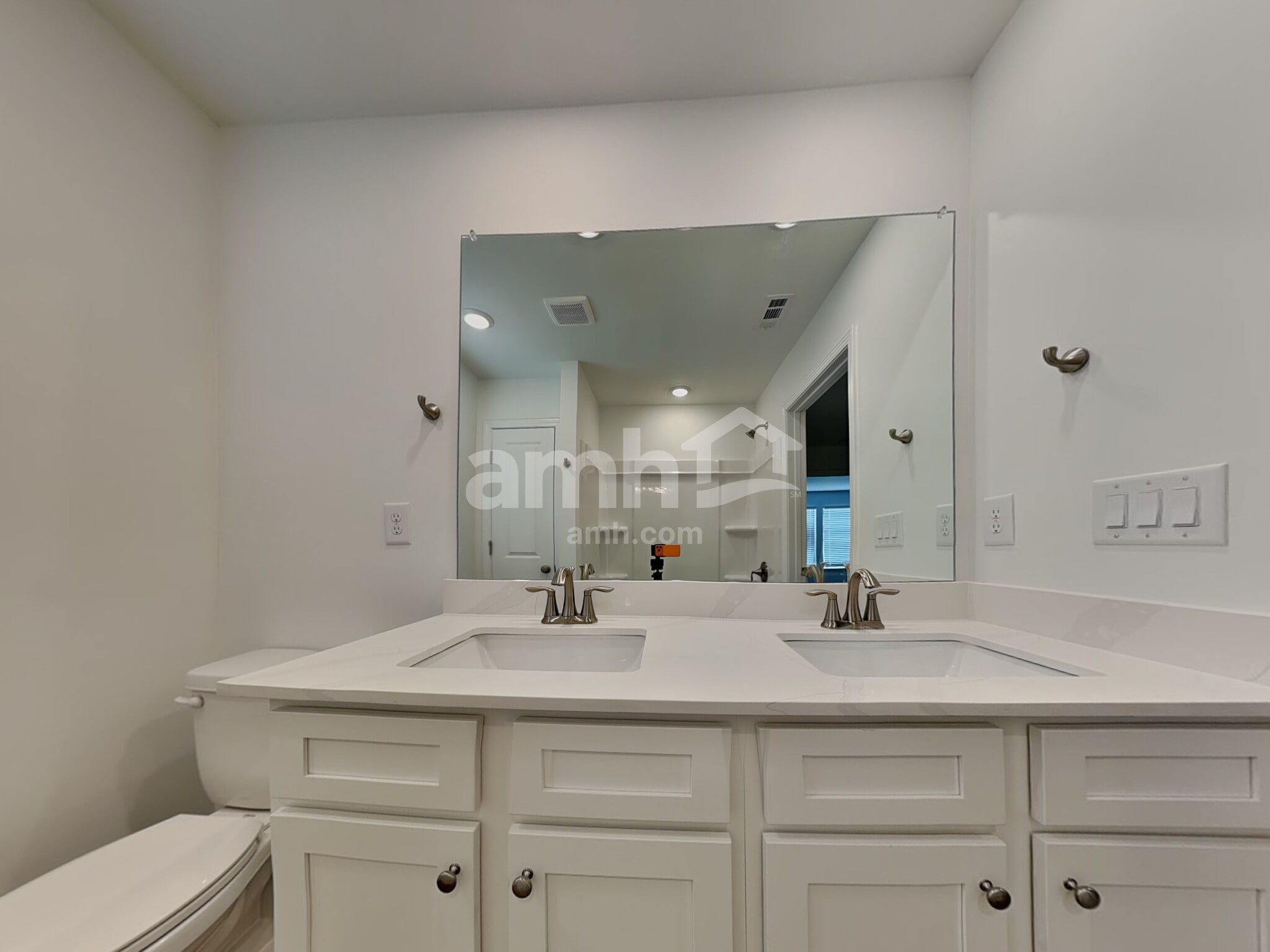 Building Photo - 511 Hickory Pointe Rd