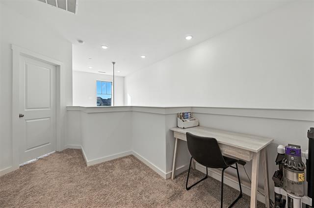 Building Photo - 6489 Iron Horse Blvd