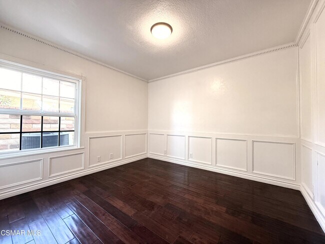 Building Photo - 29608 Lazy Oak Pl