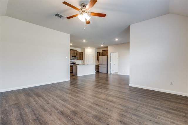 Building Photo - 504 Stampede Ln