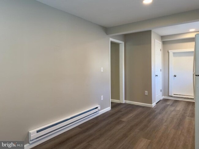 Building Photo - 31 S Main St