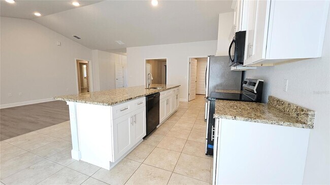 Building Photo - 5050 SW 91st St