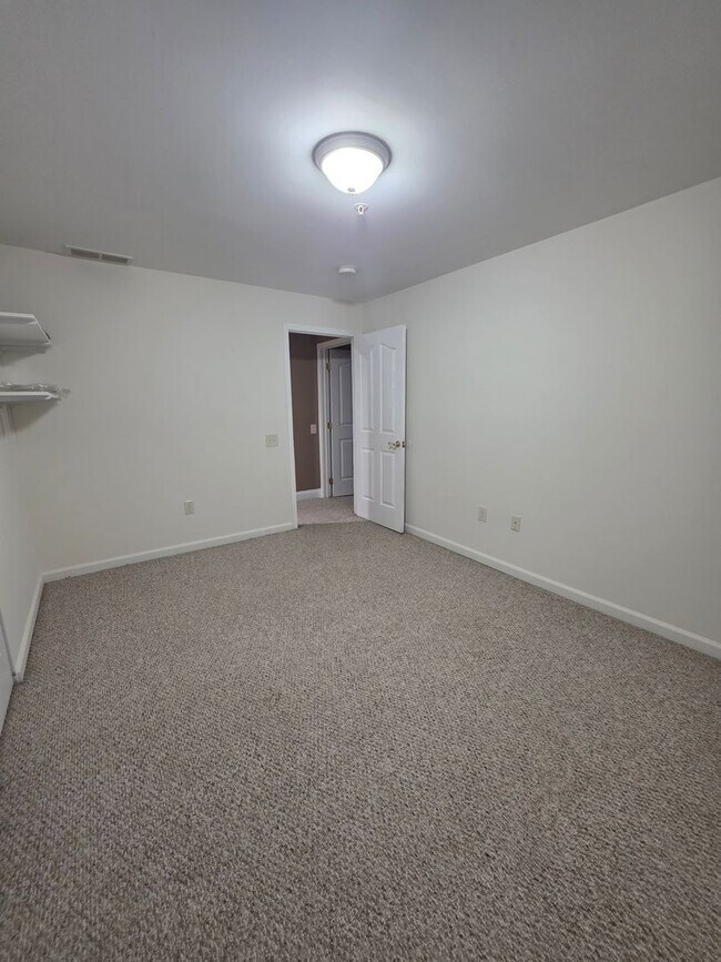 Building Photo - Waters Edge Condos