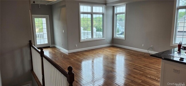 Building Photo - 22 Bayville Ave