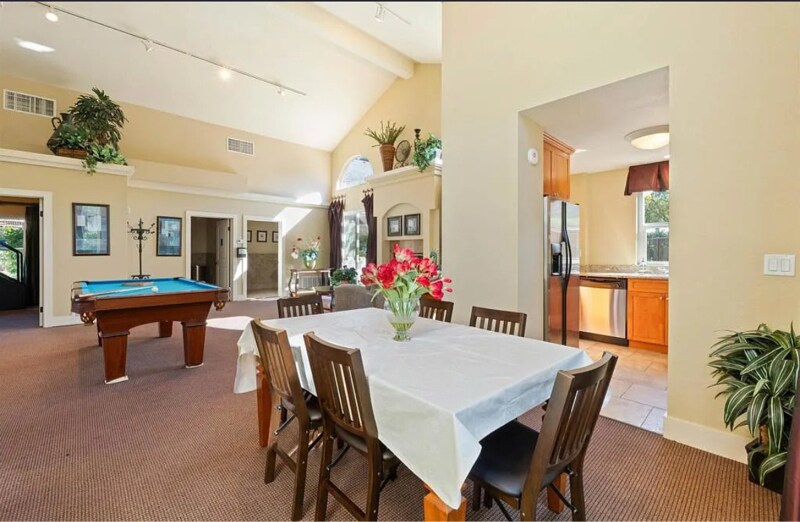 Building Photo - 100 Sea Cliff Way