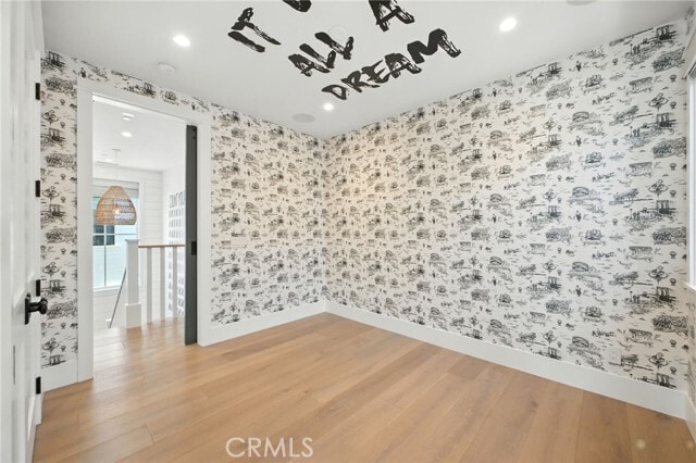 Building Photo - 391 La Perle Pl