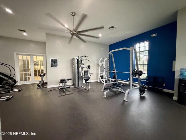 Building Photo - 1717 County Rd 220