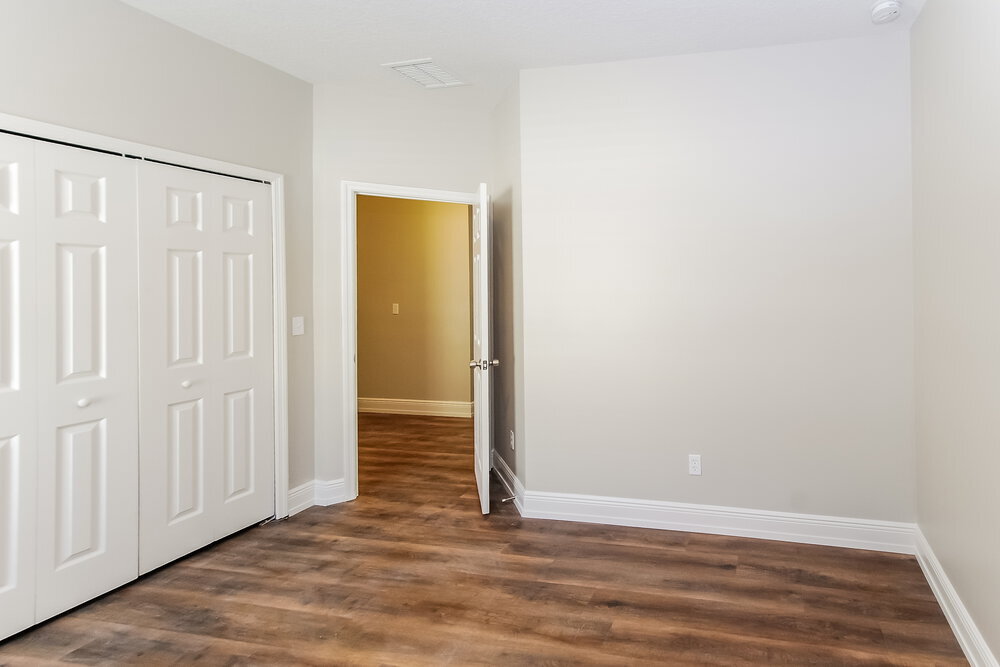 Building Photo - 408 S Hidden Tree Dr