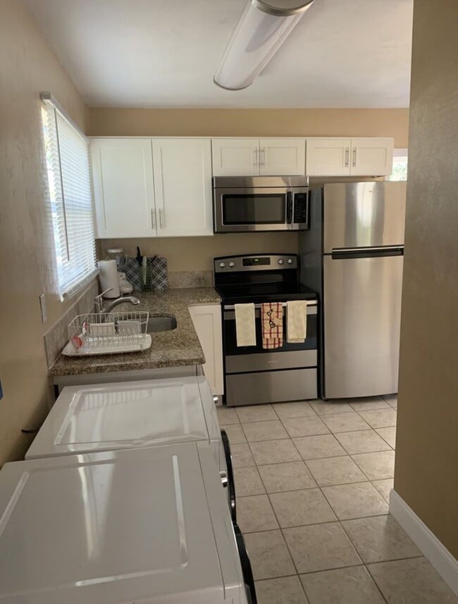 Building Photo - Cozy 1 Bedroom for Rent