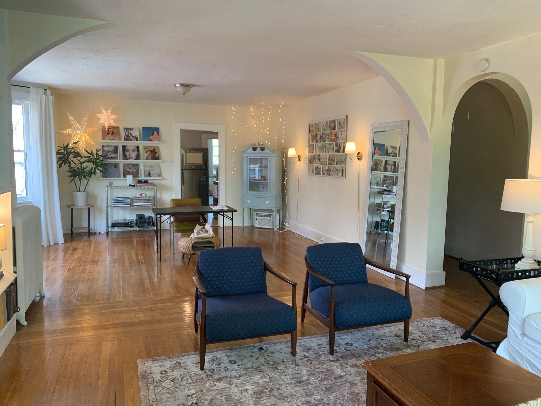 Building Photo - 5535 Wellesley Ave