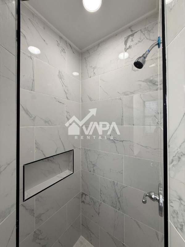 Building Photo - 4938 Bernadine Dr