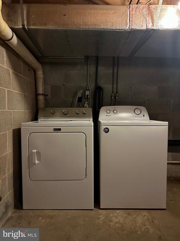 Building Photo - 239 W Philadelphia St