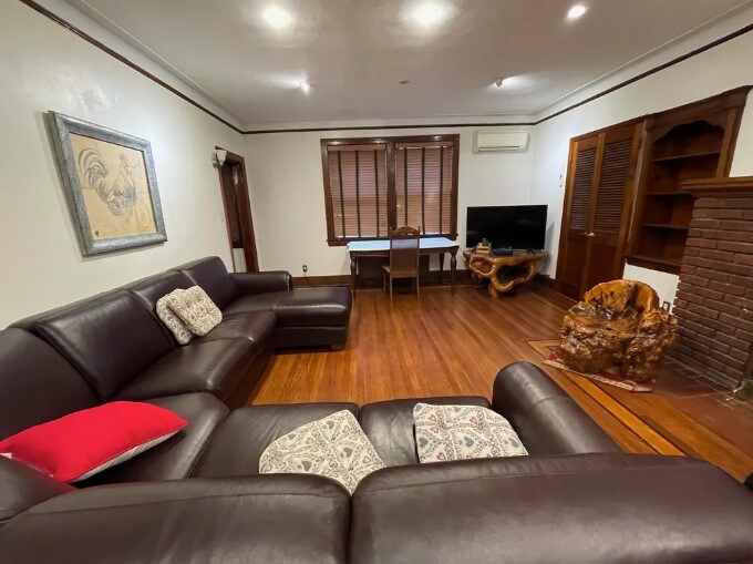 Building Photo - 459 Irving Ave