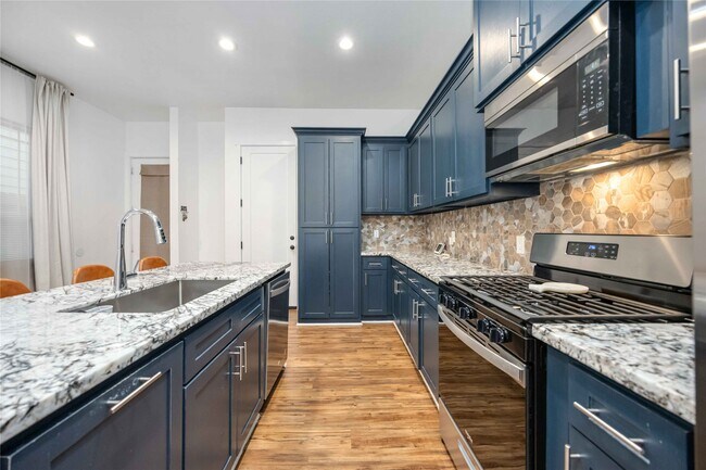 Building Photo - 14108 Bridgeport Rd