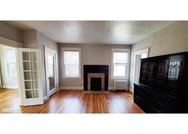 Interior Photo - Clifton 3027