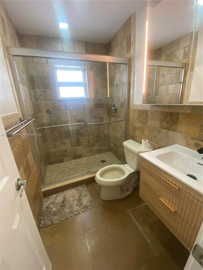 Building Photo - 14730 SW 57th Terrace