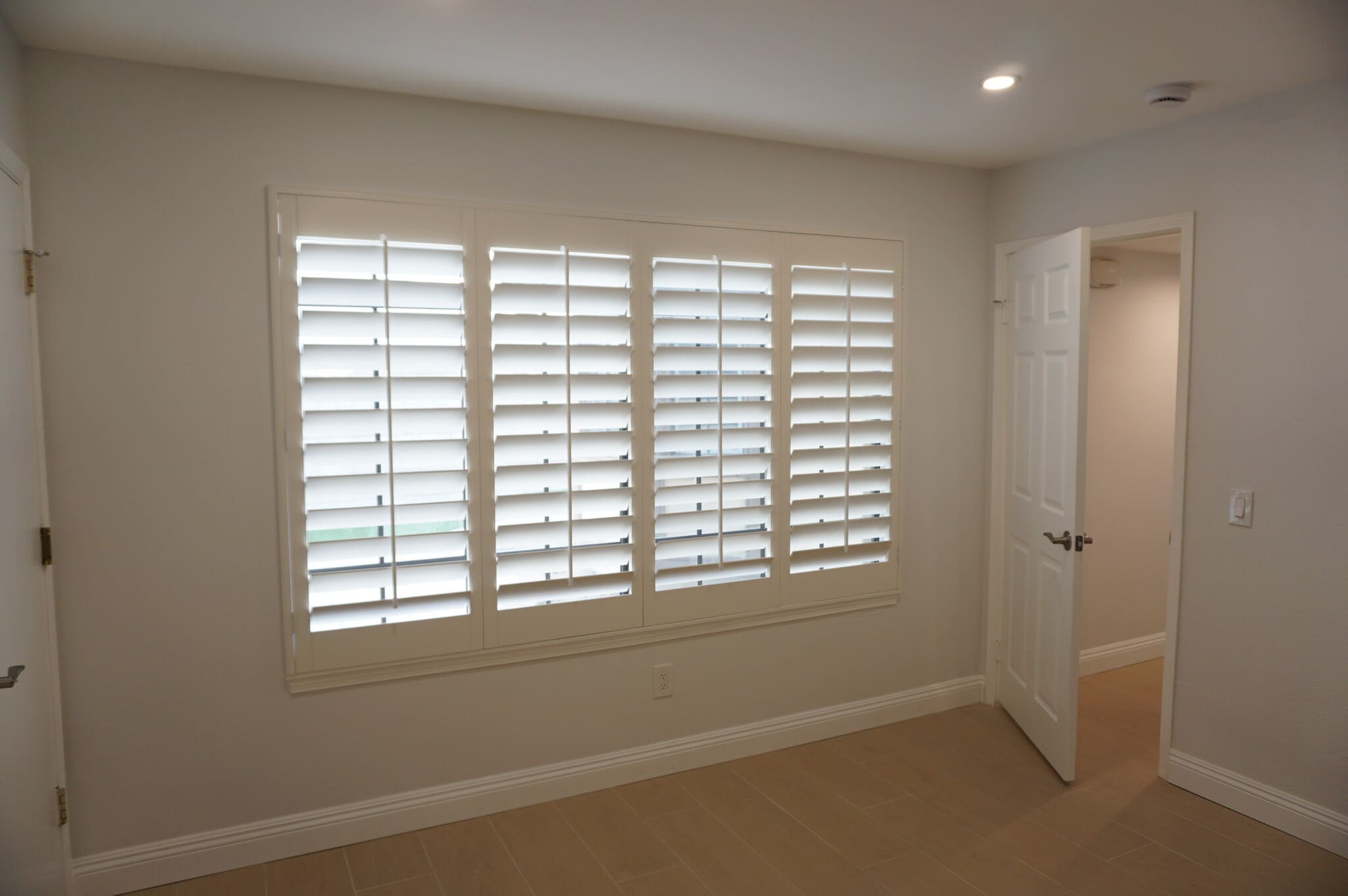 Building Photo - 12036 Shadow Ridge Way