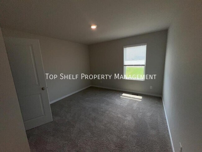Building Photo - 1110 Northview Dr
