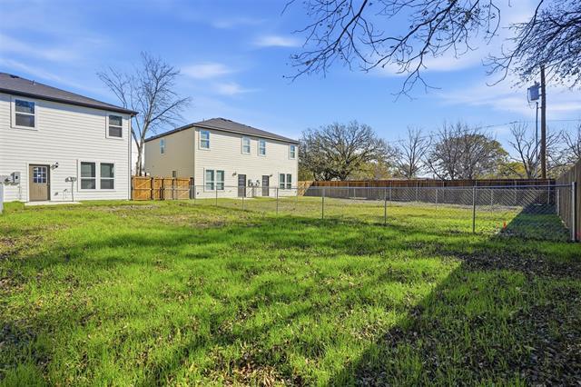 Building Photo - 303 Eastland St