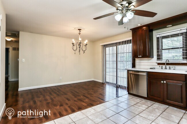 Building Photo - 650 Lemonwood, Ballwin, MO, 63021