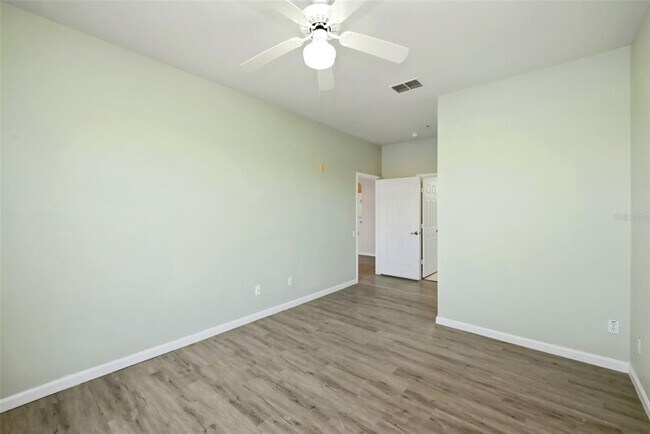 Building Photo - 7123 Yacht Basin Ave