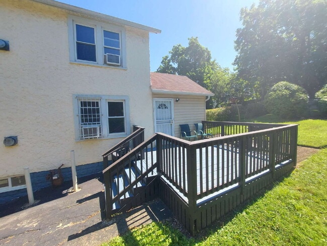 Building Photo - "Charming 1-Bed Oasis with 2 Full Baths in Fairmount Heights – 828 Sq Ft of Comfort!"