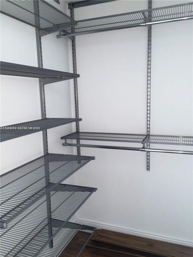 Building Photo - 333 NE 24th St