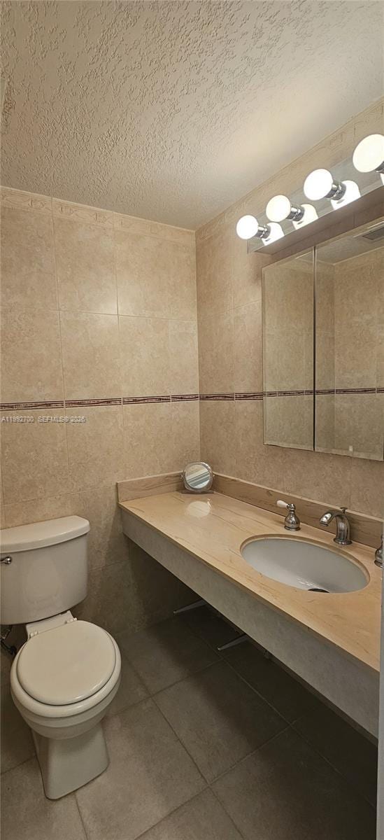 Building Photo - 1980 S Ocean Dr