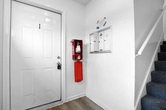 Building Photo - 2516 Pennacook Rd