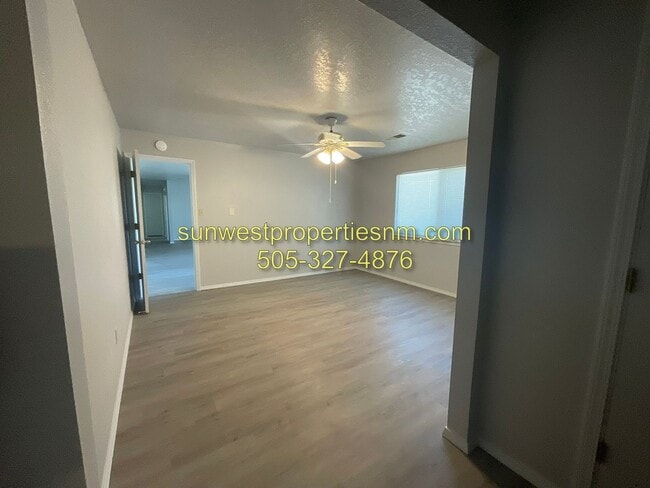 Building Photo - 3 Bedroom, 2 Bath Home in the Country