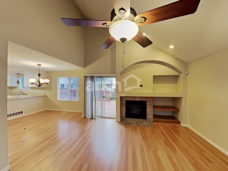 Building Photo - 4261 Choke Cherry Ave