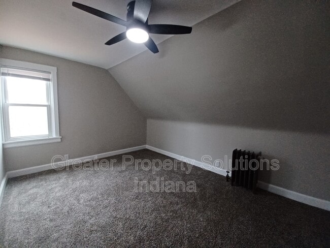 Building Photo - 1719 Sheridan Ave