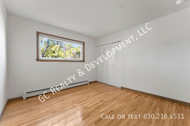 Building Photo - 515-525 N Highview Ave-515-103