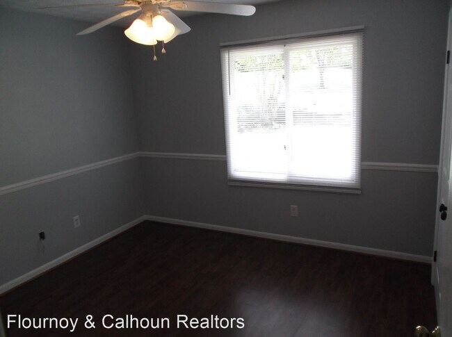 Building Photo - 3 br, 2 bath House - 5627 Rockhurst Drive