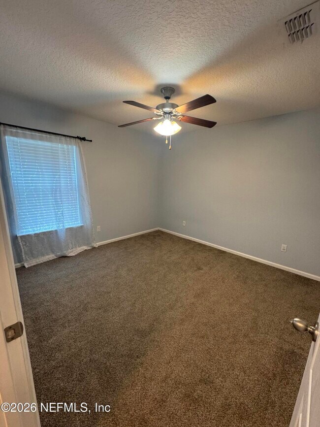 Building Photo - 5409 Parkside Lakes Dr