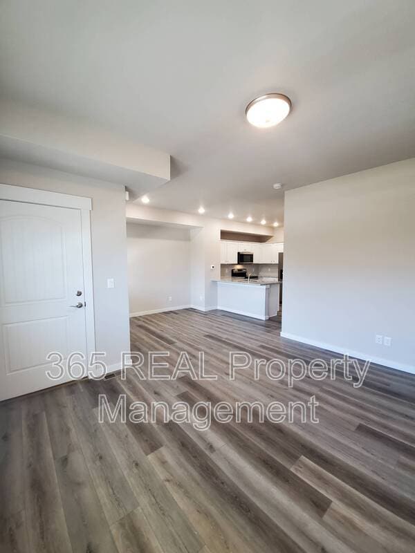 Building Photo - 1721 Westward Cir