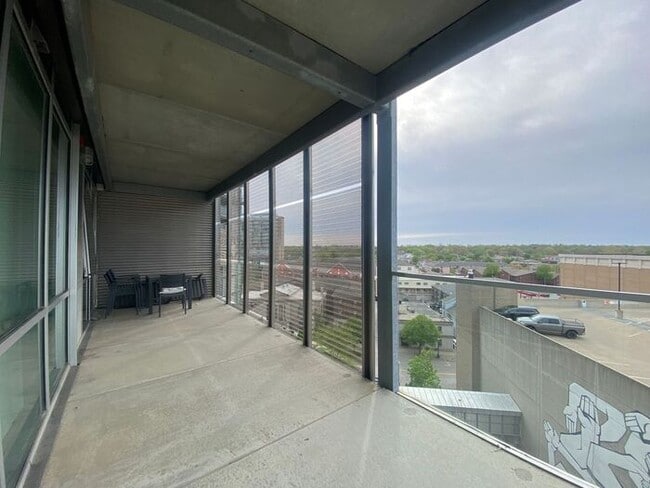 Building Photo - $2,600 | 1 Bedroom, 2 Bathroom Luxury Condo | No Pets | Available for an August 1st, 2026 move-in!