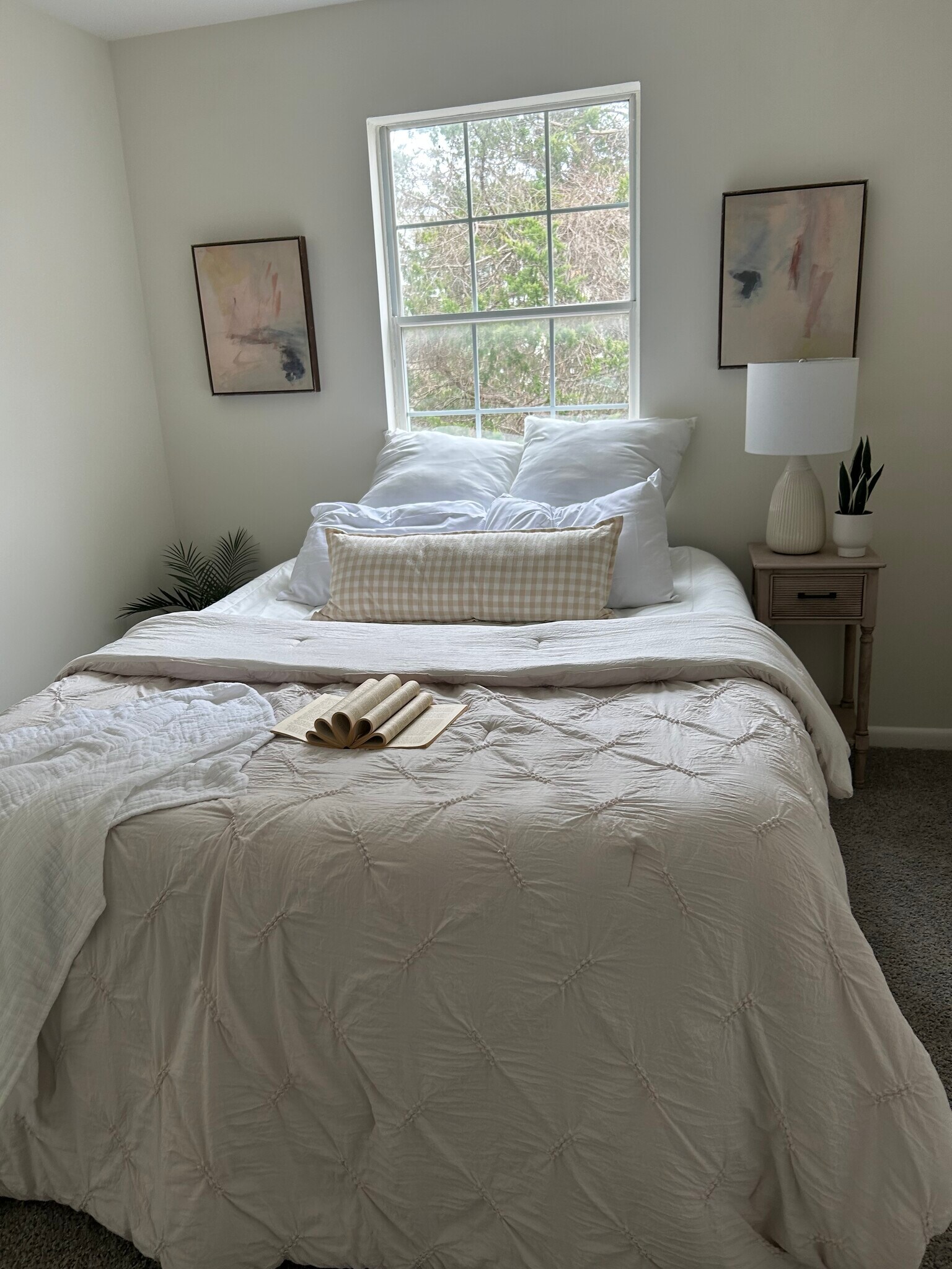 Building Photo - 196 Key Pky