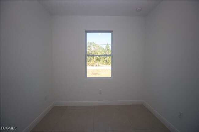 Building Photo - 510 Hurd Ave