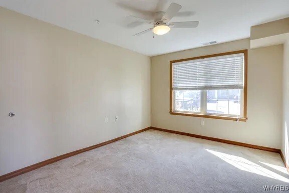 Building Photo - 2516 Deer Lakes Dr