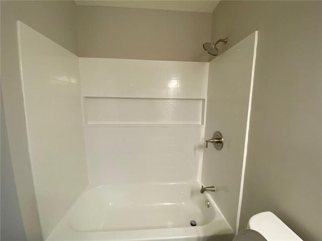 Building Photo - 1309 Old Hammond Chase